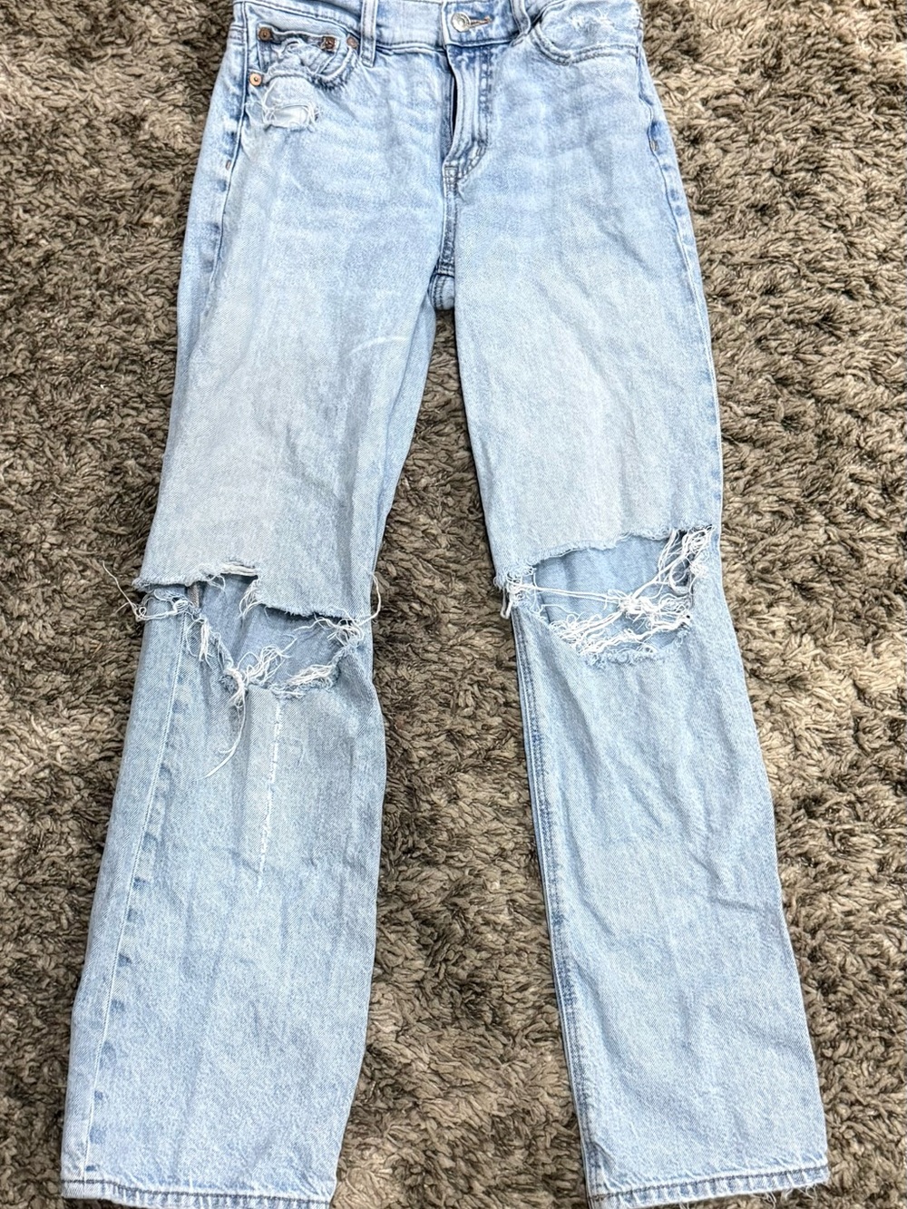 American Eagle Outfitters Light Blue Distressed Straight Leg Jeans